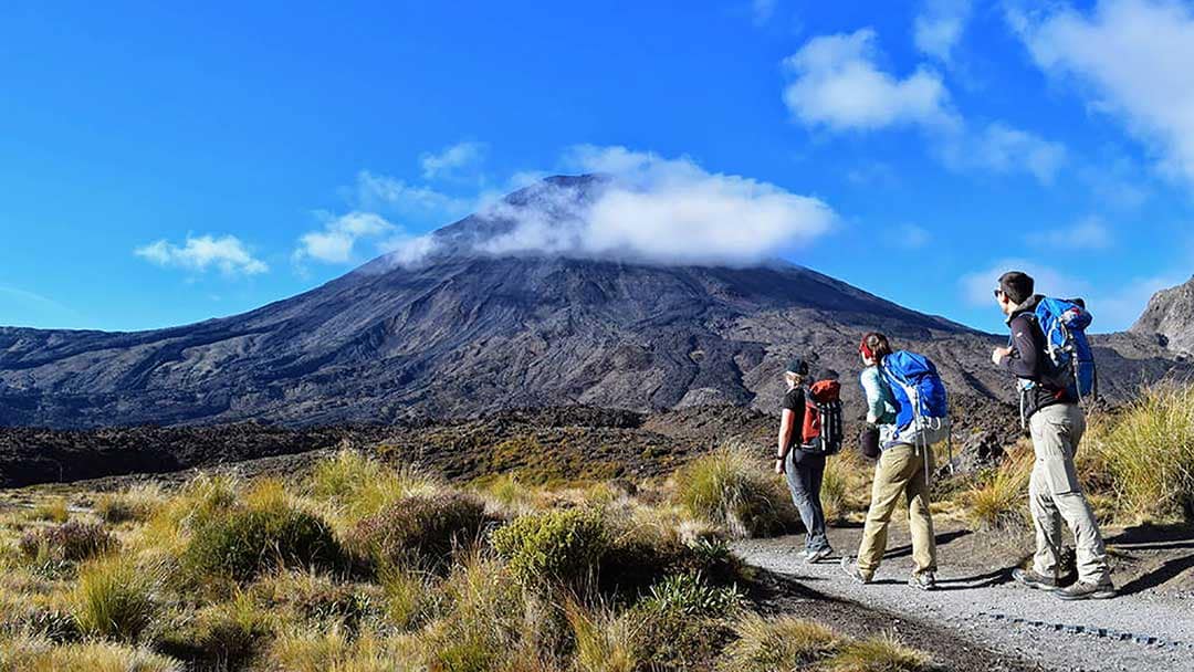Adrift-Tongariro-Alpine-Crossing-NZ | Must Do New Zealand | Must Do New Zealand