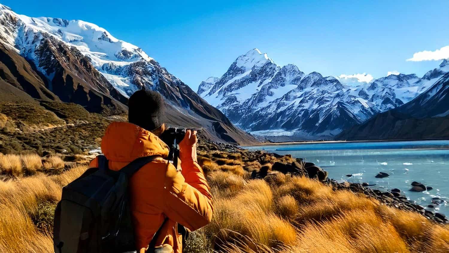 female-photographer-Mount-Cook-15 | Must Do New Zealand | Must Do New Zealand