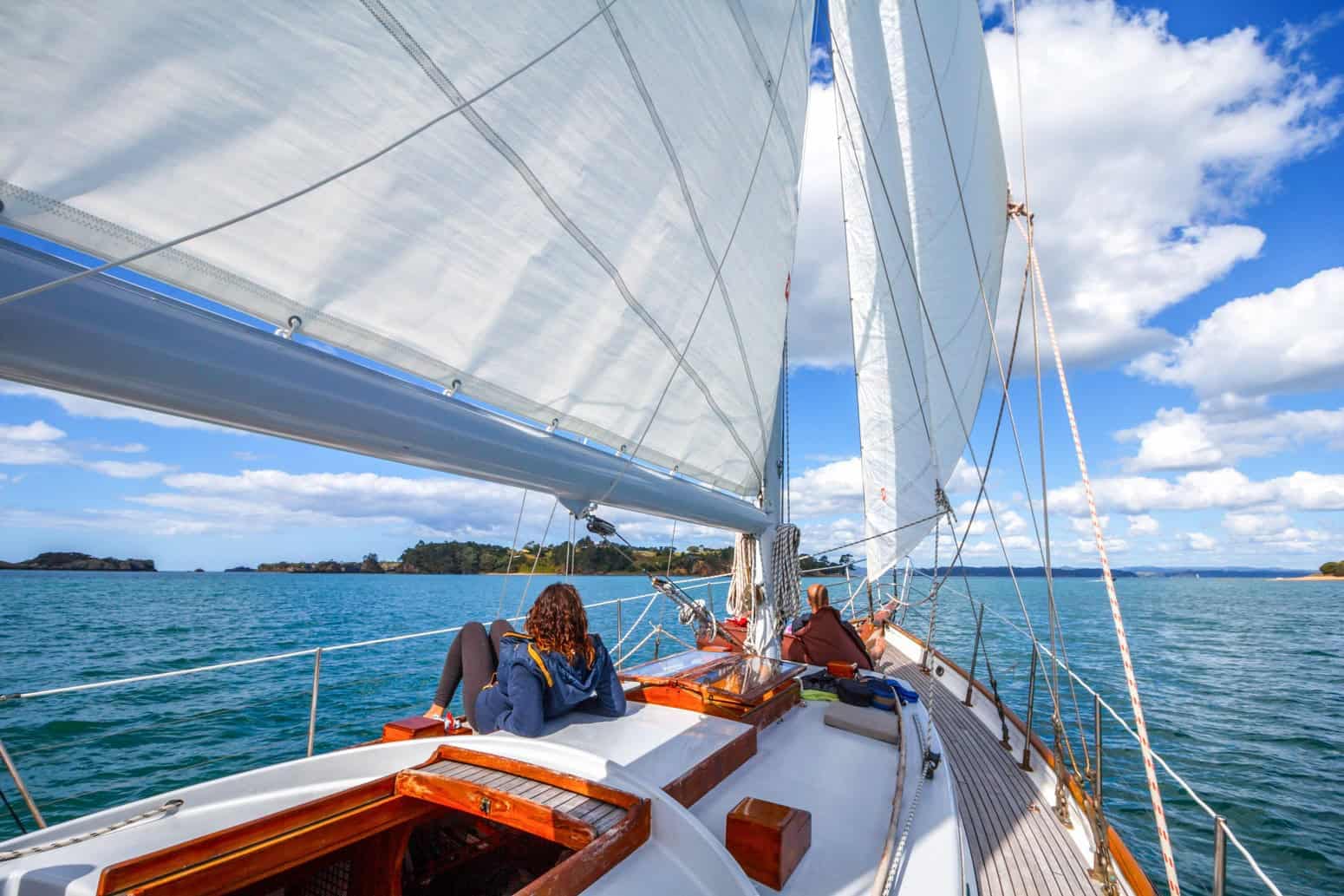 vigilant-yacht-charters-day-sailing-russell-bay-of-islands-feature-1 | Must Do New Zealand | Must Do New Zealand