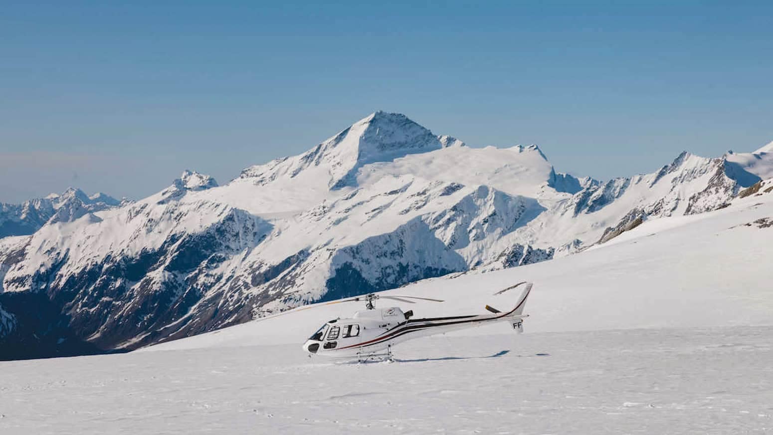 Wanaka-helicopters-scenic-flights-18 | Must Do New Zealand | Must Do New Zealand
