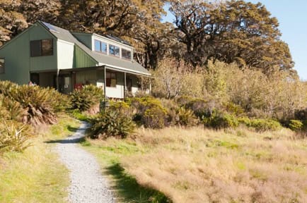 Routeburn-Track-Lake-Makenzie-20 | Must Do New Zealand Routeburn-Track-Lake-Makenzie-20
